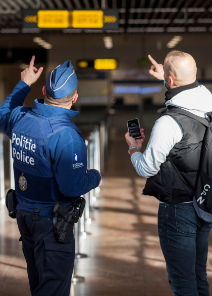 Grenscontrole, core business van de luchtvaartpolitie